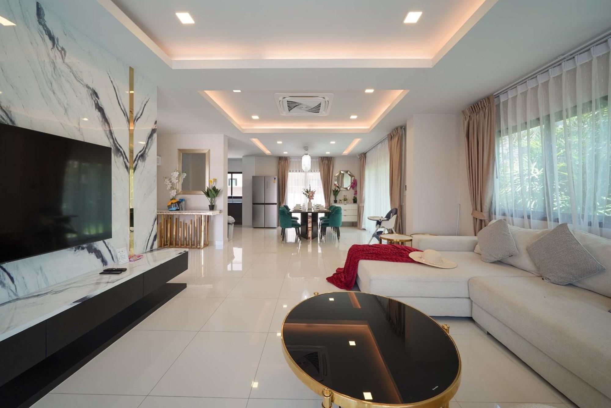 Southern Peak Pool Villa Huay Yai Pattaya Ban Huai Yai Eksteriør billede